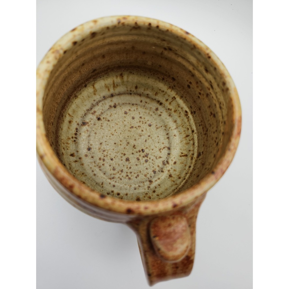 Large Stoneware Mug with Thumb Rest. Artist Signed Studio Pottery. Speckled - Picture 4 of 7